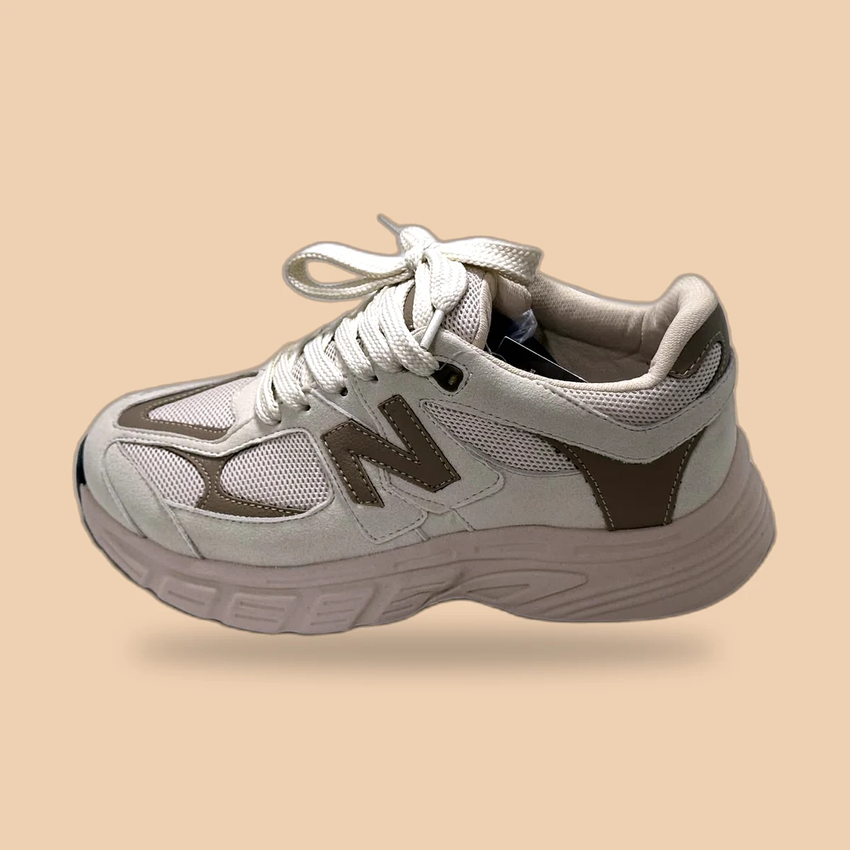 Deportivo dama color BEIGE X CREMA referencia 1146D — Calzado Leon's al por mayor